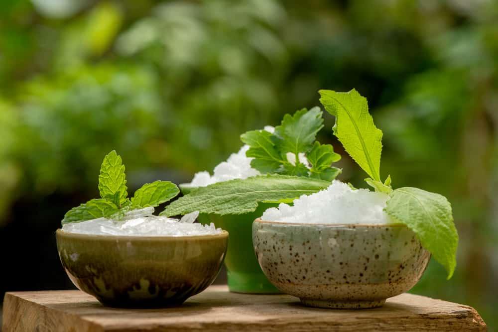 Menthol (မန်သော)