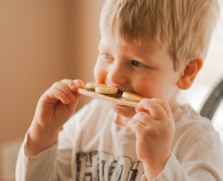 Autism (áĄáąáŹáşáá
áşáááş)