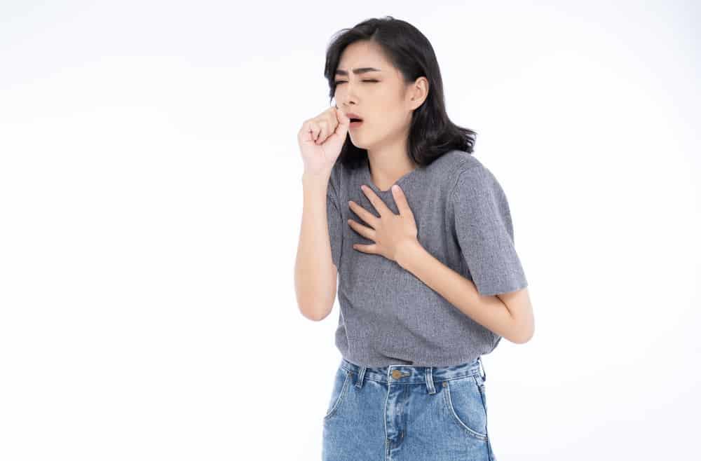 သင့်လည်ချောင်းထဲက ချွဲသလိပ်ပျောက်အောင် ဘယ်လိုရှင်းလင်းမလဲ