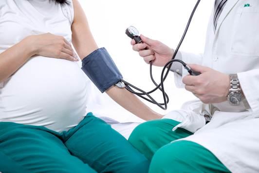 Eclampsia (ကိုယ်ဝန်ဆိပ်တက်ခြင်း)