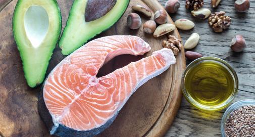 ကလေးတွေအတွက် essential fatty acids က ဘာကြောင့် မရှိမဖြစ်အရေးကြီးတာလဲ ။ ။