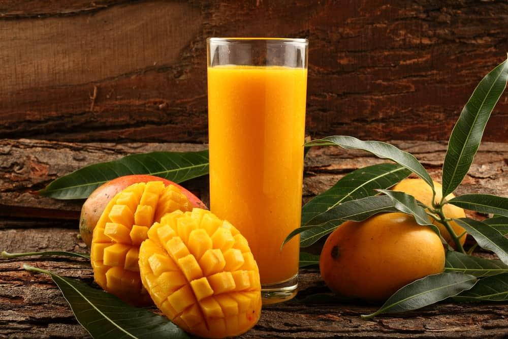 သရက်သီးဖျော်ရည် သောက်ကြမယ်
