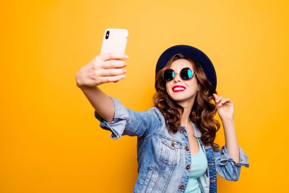 နေရာတကာ Selfie ဆွဲနေတာဟာ စိတ်ဝေဒနာပါ