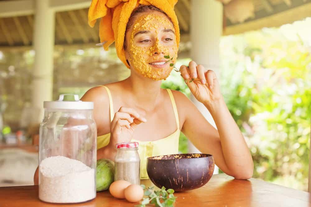 နွေပူပူမှာ အလှမပျက်စေမယ့် skincare mask