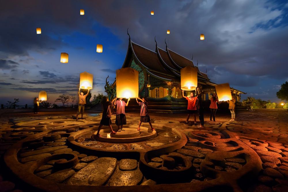 ဝါကျွတ်ချိန်ခါမှာ အခုလို နည်းလမ်းလေးတွေနဲ့ အဝေးရောက် လူကြီးမိဘတွေကို ဂါရဝ ပြုလို့ ရပါတယ်။