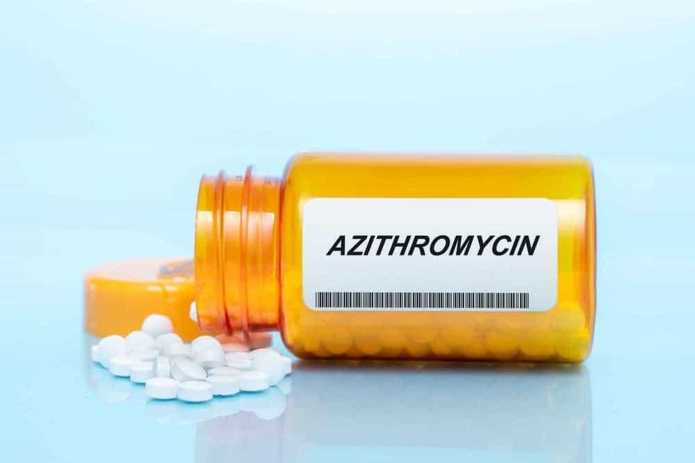 Azithromycin (အဇီသရိုမိုင်စင်)